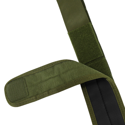 Close-up of the Condor LCS Cobra Gun Belt in MultiCam: green fabric strap with Velcro fastenings, partially open to reveal hook-and-loop closure and black inner lining—perfect for EDC or military use.