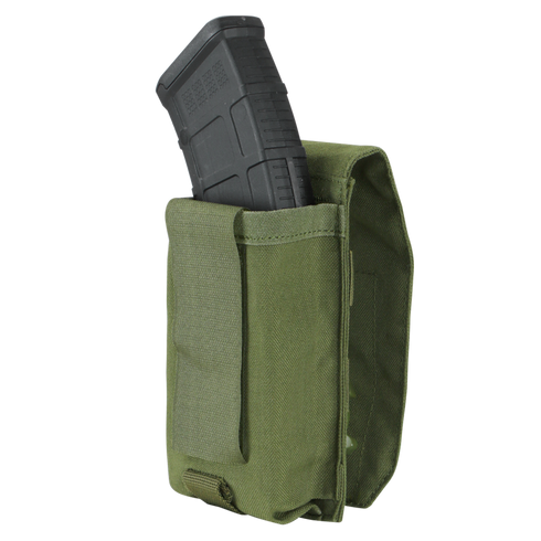 The Condor Universal Rifle Mag Pouch in MultiCam Black securely holds a rifle magazine, making it perfect for EDC or law enforcement, displayed on a white background.