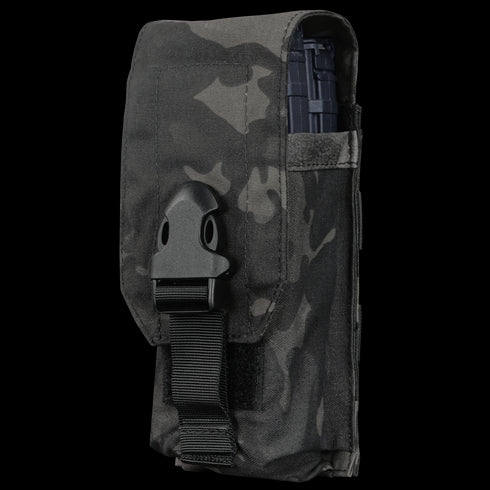 The Condor Universal Rifle Mag Pouch in MultiCam Black is shown partially open, displaying a magazine inside.
