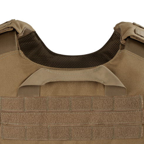 Close-up of the Condor Gunner Plate Carrier featuring padded shoulders, reinforced handle, and front webbing—ideal for EDC or first responder use.