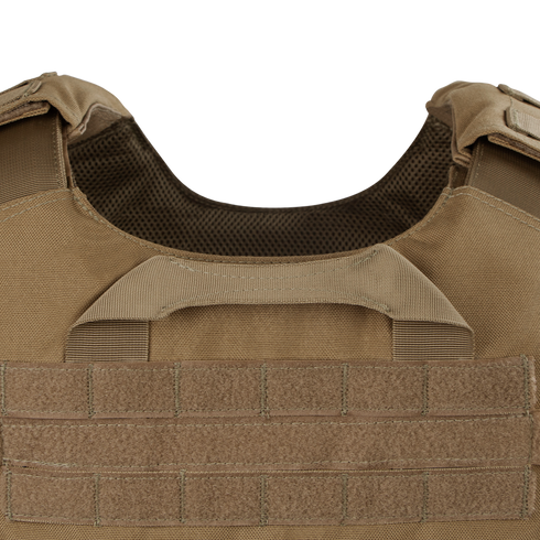 Close-up of the Condor Gunner Plate Carrier featuring padded shoulders, reinforced handle, and front webbing—ideal for EDC or first responder use.