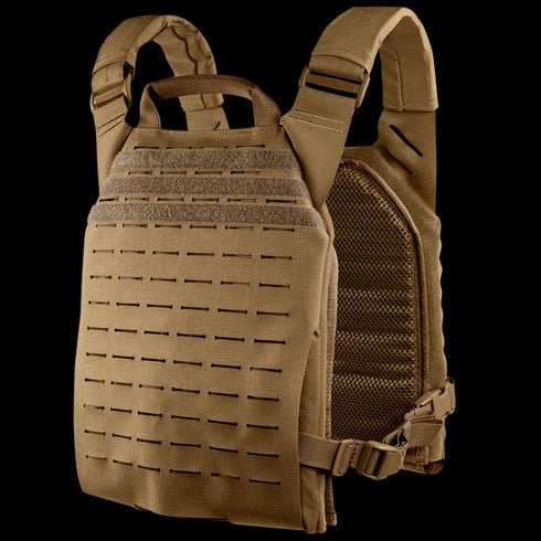 The Condor Elite LCS Vanquish Plate Carrier by Condor features adjustable shoulder straps, MOLLE webbing, mesh side panels, and a front handle—designed for armor protection and ideal for first responders or law enforcement.