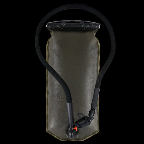 The Condor Hydration Carrier - Scorpion OCP features a black hose and mouthpiece, making it ideal for backpacks used in outdoor activities, bushcraft adventures, or military applications.