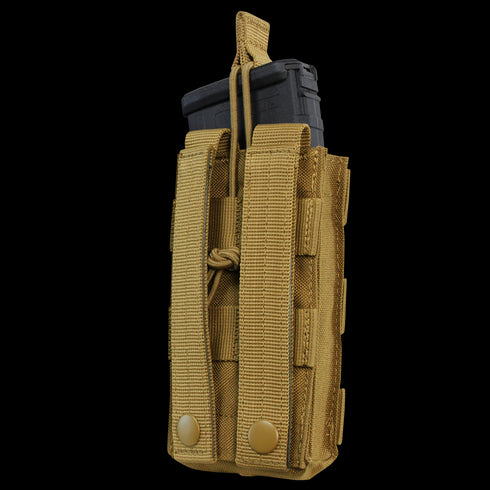 The Condor Single M4/M16 Open-Top Mag Pouch in Scorpion OCP holds a rifle magazine and features MOLLE straps with snap buttons for secure attachment—perfect for law enforcement or range use.