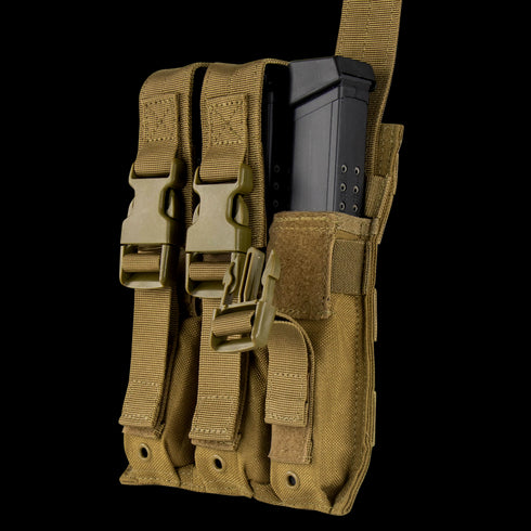 The Condor Triple MP5 Mag Pouch in Scorpion OCP features three compartments with two plastic buckle closures, ideal for military or law enforcement, and fits one black magazine in the rightmost pocket.