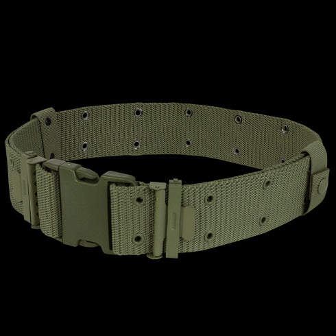 The Condor G.I. Style Nylon Pistol Belt in olive green features metal eyelets and a plastic quick-release buckle, ideal for bushcraft or law enforcement, shown on a white background.