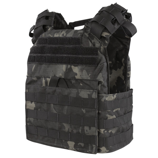The Condor Cyclone Plate Carrier in MultiCam Black features multiple straps, pouches, and Velcro panels, designed for efficiently carrying equipment.