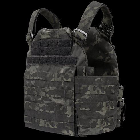 The Cyclone RS Plate Carrier by Condor in MultiCam Black, featuring multiple attachment points and adjustable straps, is shown from a three-quarter angle.