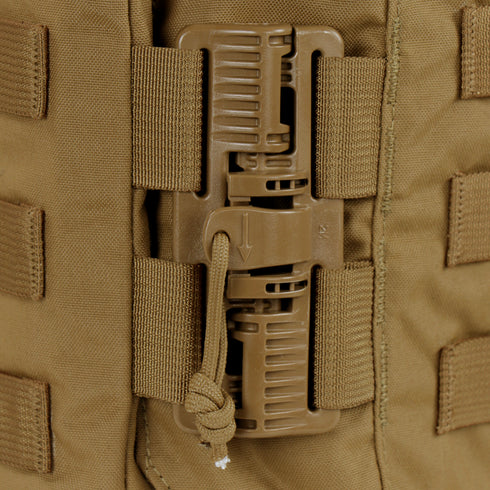 Close-up of a tan plastic buckle with cord on the Condor Cyclone RS Plate Carrier in MultiCam Black, highlighting durable fabric and MOLLE attachment loops—perfect for law enforcement or EDC gear organization.