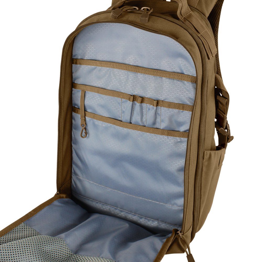 Rover Backpack 22L in Coyote Brown