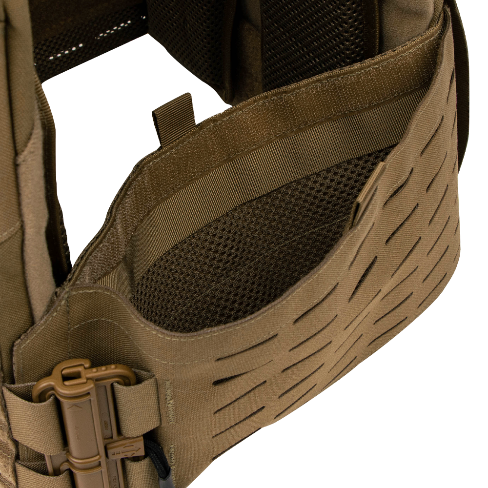 Close-up of the Condor Vanquish RS Plate Carrier highlighting its mesh interior lining, adjustable strap, and side buckle fastener.