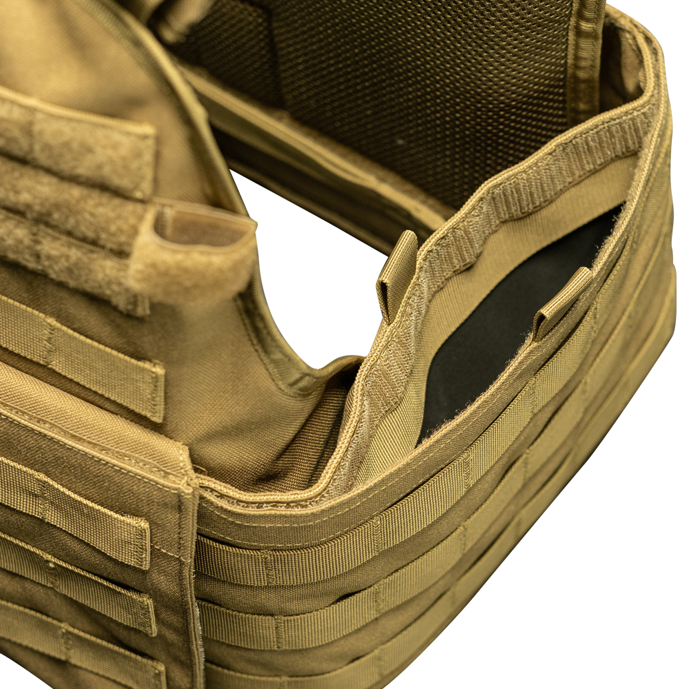 Close-up of the Condor Modular Operator Plate Carrier Gen II in MultiCam Black, featuring MOLLE webbing, Velcro fasteners, mesh lining, and interior compartments—ideal for EDC or first responders.